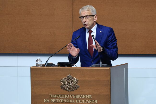 Николай Денков: ГЕРБ и ДПС са длъжни да направят правителство, вече няма зад кого да се скрият