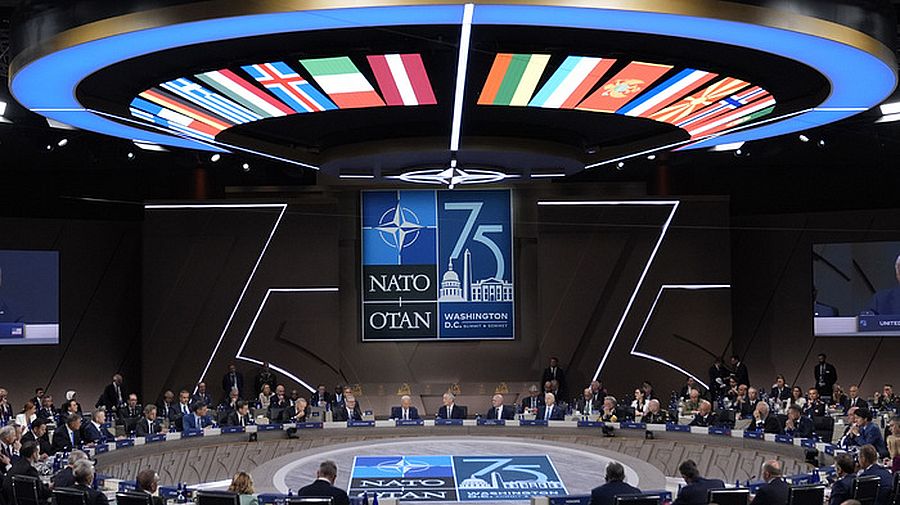 Страните от НАТО обявиха ангажимент да предоставят 40 млрд. евро военна помощ за Украйна през 2025 г.