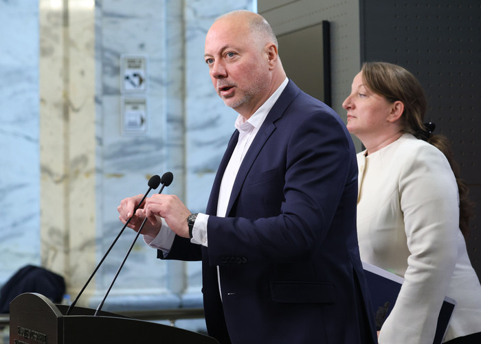 Росен Желязков: Ще подкрепим всички антикорупционни инициативи, но не и втори мандат