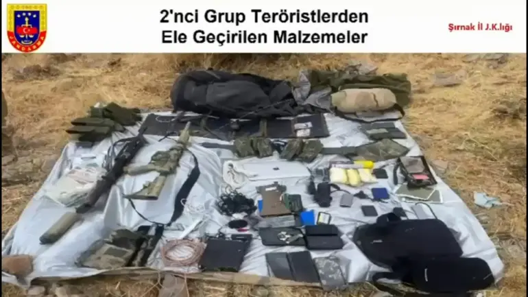 Турция ликвидира терористи, подготвяли акция с моторни парапланери
