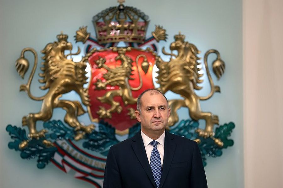 Радев с въпроси за честността на вота: Не може да има нито купена, нито насилена демокрация
