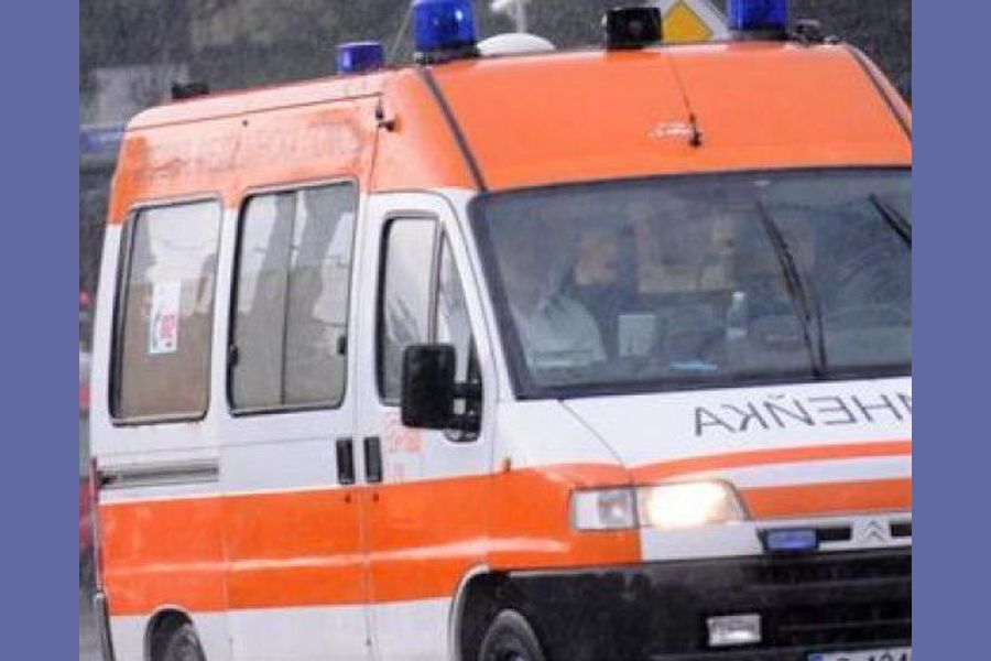 Двама мъже загинаха в тежка катастрофа на пътя София-Варна