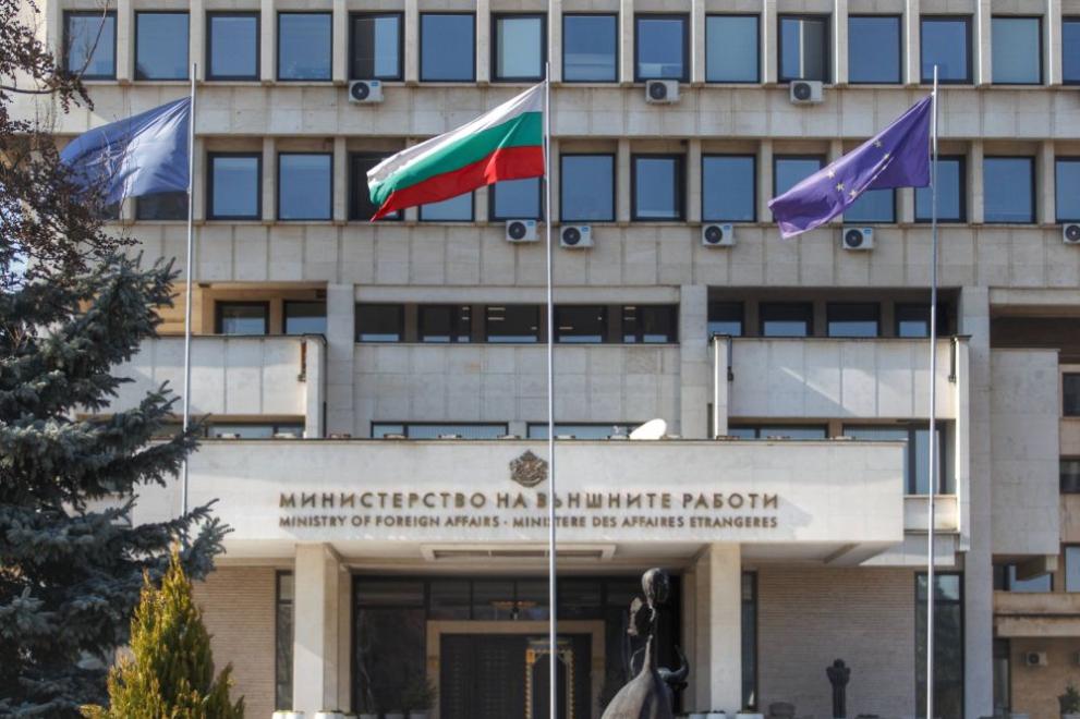 МВнР препоръчва на българските граждани в Сирия да не напускат домовете си