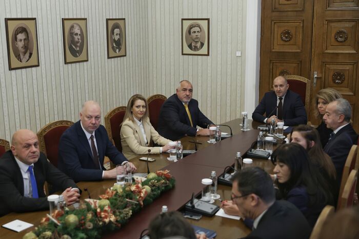 Борисов на консултациите при Радев: Ако не се разберем за правителство тази седмица, няма да се разберем и следващата