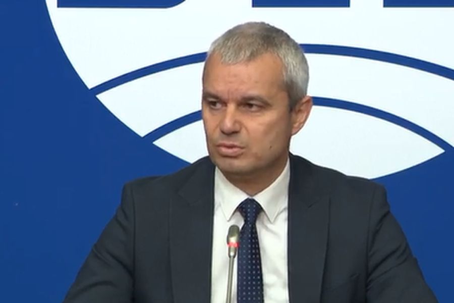 Костадинов: Ще сигнализираме ДАНС за опит за мащабна вербовка от САЩ на общински съветници