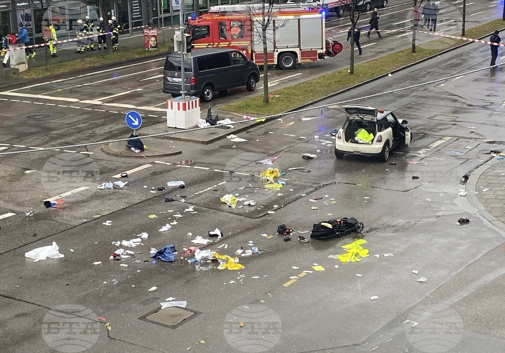 Кола се вряза в пешеходци в Мюнхен, ранените са десетки