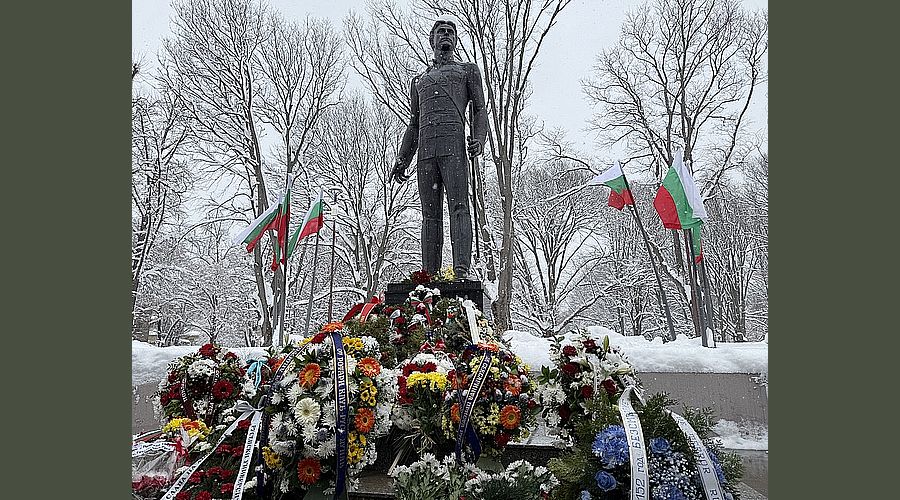 Русе отбеляза 152 години от гибелта на Васил Левски (СНИМКИ)