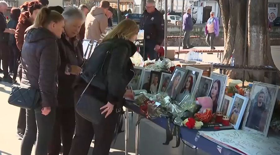 В Северна Македония се прощават с жертвите на пожара в Кочани