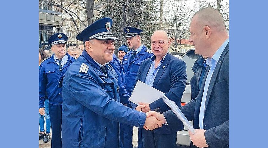 Дългогодишен служител на русенската полиция е награден с "Почетен знак на МВР - III степен"