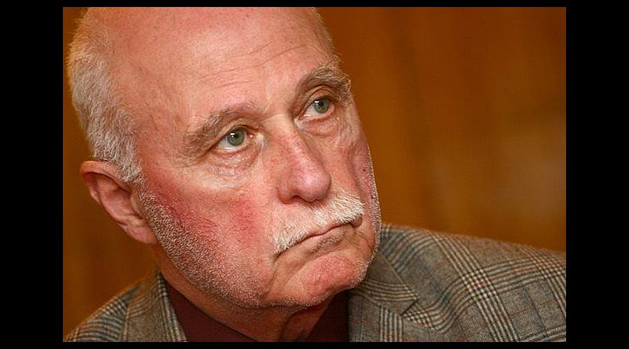Почина актьорът Васил Банов