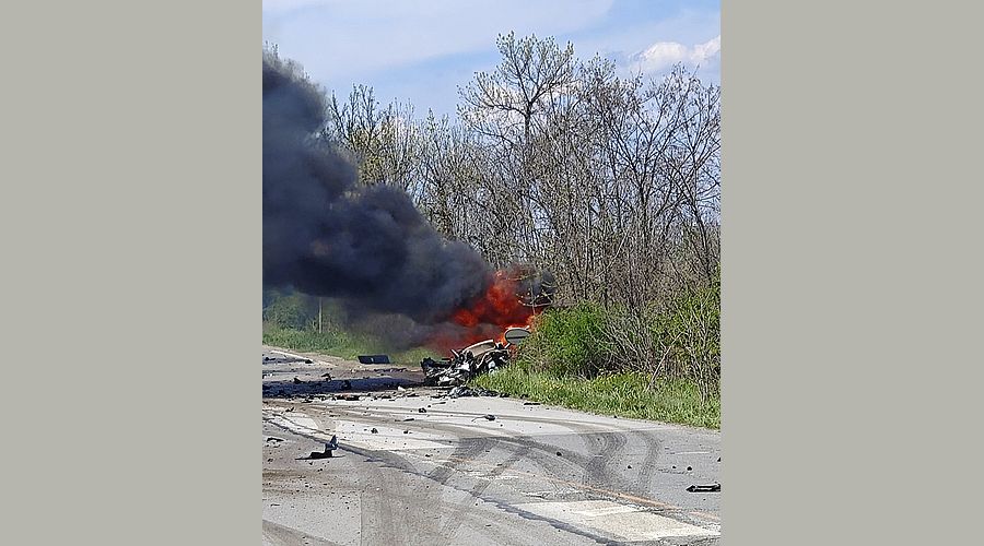 Тежка катастрофа със загинал затвори пътя в района на Нови хан
