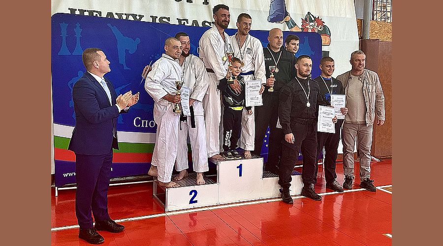 За пореден път русенци станаха шампиони в републиканския турнир по полицейска лична защита