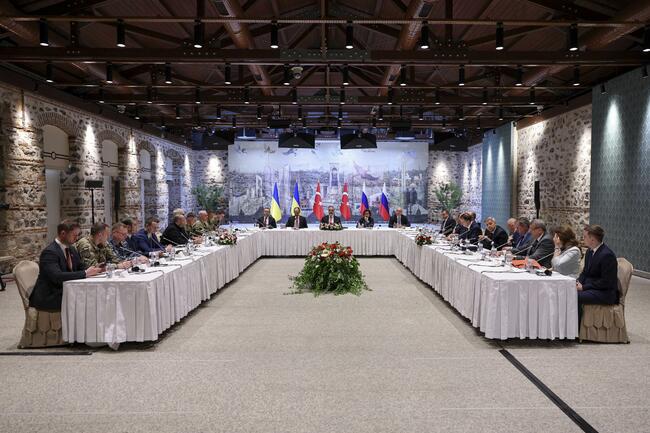 Завърши руско-украинската среща в Истанбул, какво бе постигнато след преговорите