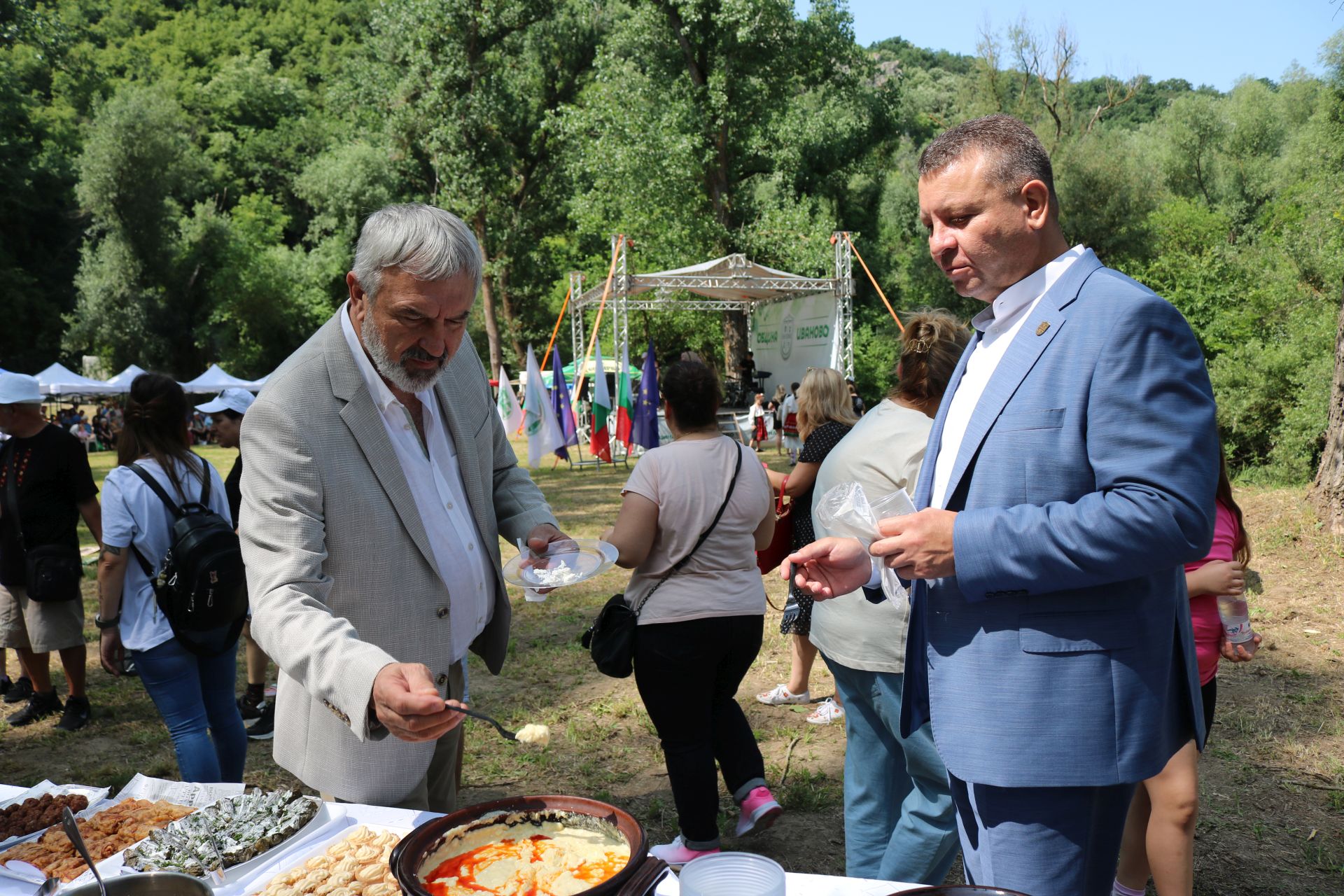 Празник край Ивановските скални църкви: „Децата на Поломието – празник под манастира”
