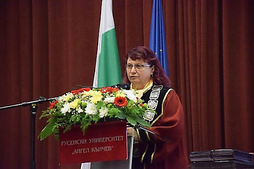 доц. д-р Десислава Атанасова
