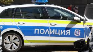Челна катастрофа между патрулка и автомобил край Плевен
