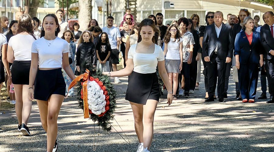 Кубрат почете 117-годишнината от обявяването на независимостта на България